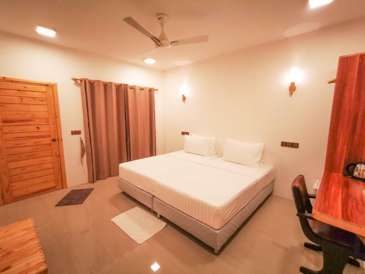 Thila Farm View Hotel Thoddoo Exterior photo